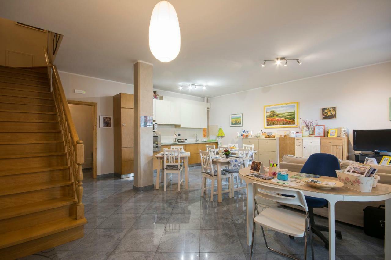 Bed&Breakfast Profumo D'Estate Agliana Exterior foto