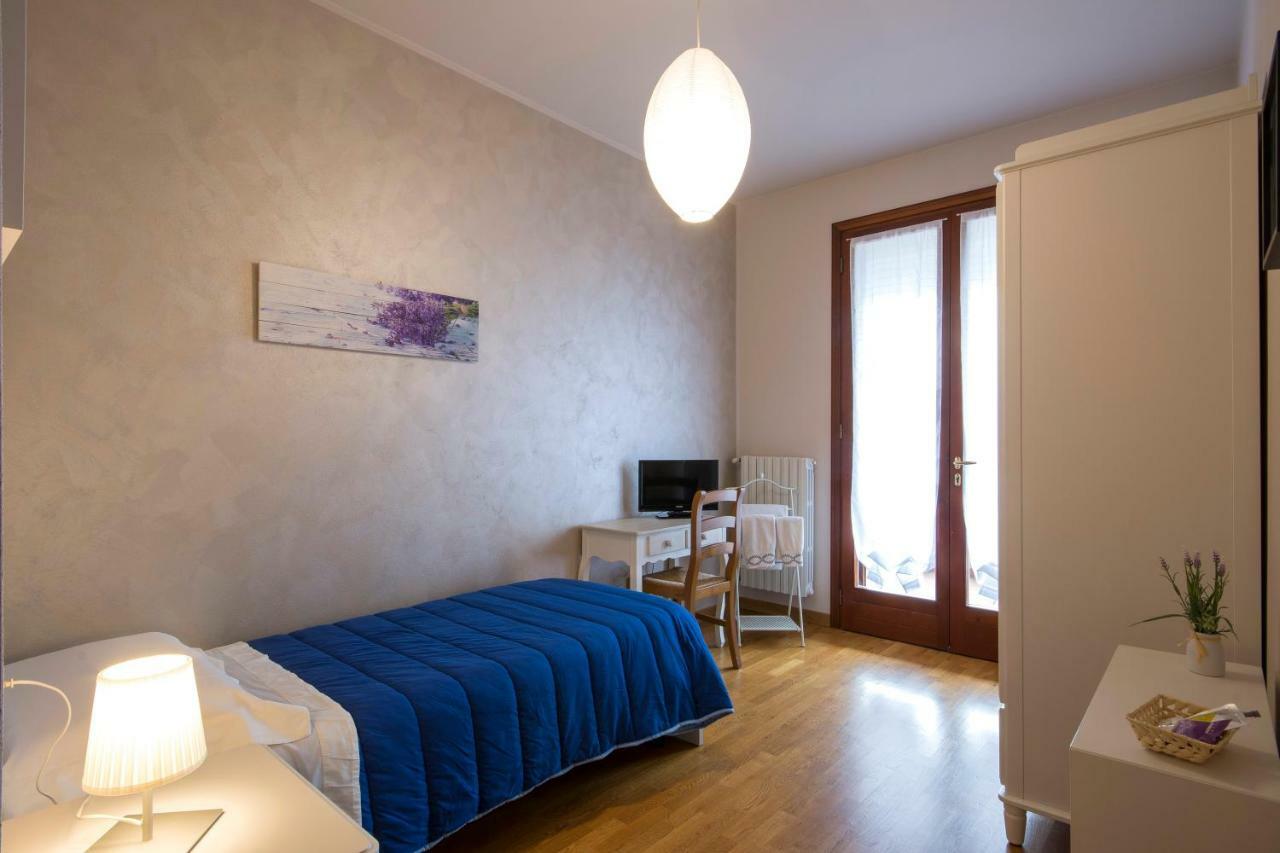Bed&Breakfast Profumo D'Estate Agliana Exterior foto