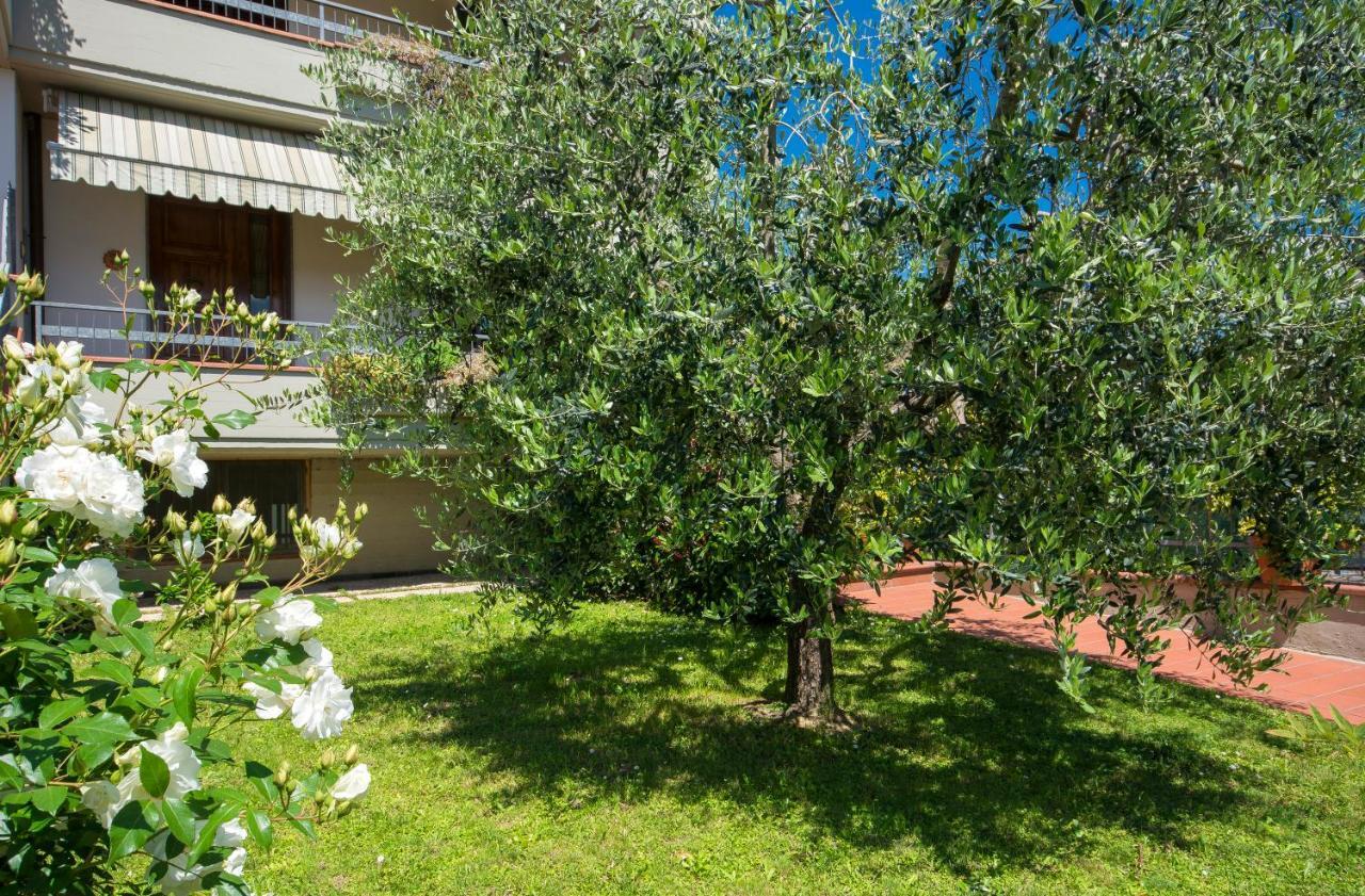 Bed&Breakfast Profumo D'Estate Agliana Exterior foto