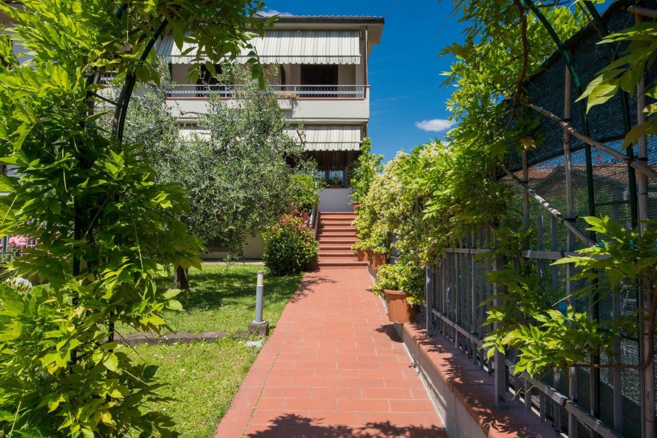 Bed&Breakfast Profumo D'Estate Agliana Exterior foto